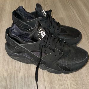 Black Nike Air Huarache Running Shoes Size 10